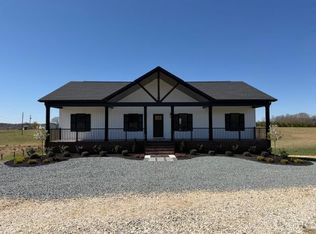 2779 Oakville Rd, Appomattox, VA 24522