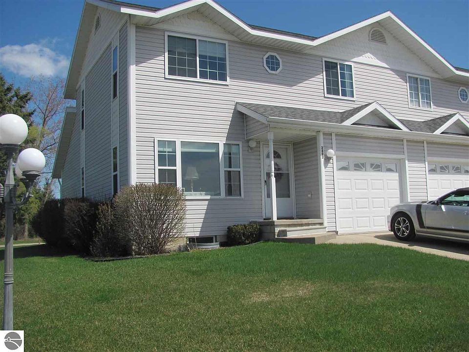 1st image of 2492 W Branch Dr #1