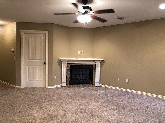 3rd image of 3203 SW Warberry Ave