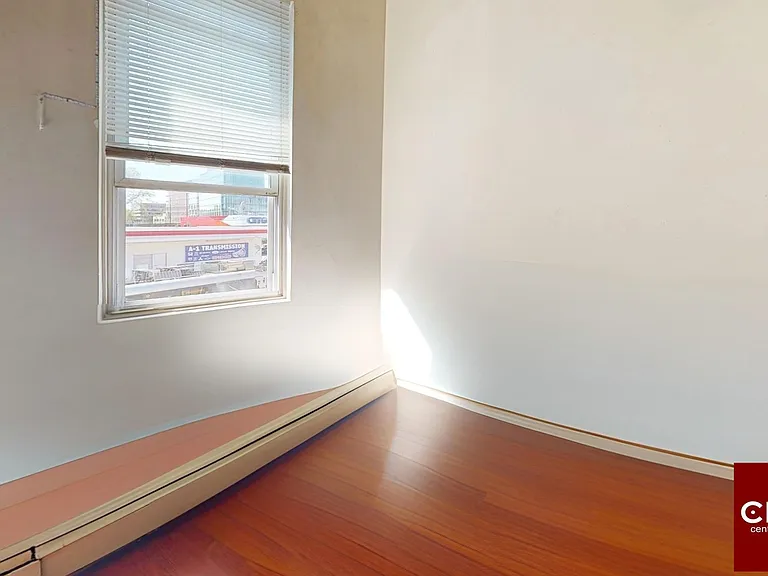 18 S Huntington Ave #2D — Photo 9