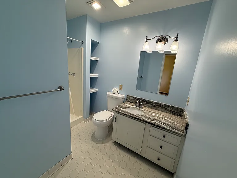 3512 Shadowwood Ct — Photo 23