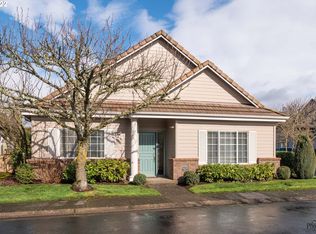 1895 Lake Cove Ave, Eugene, OR 97408