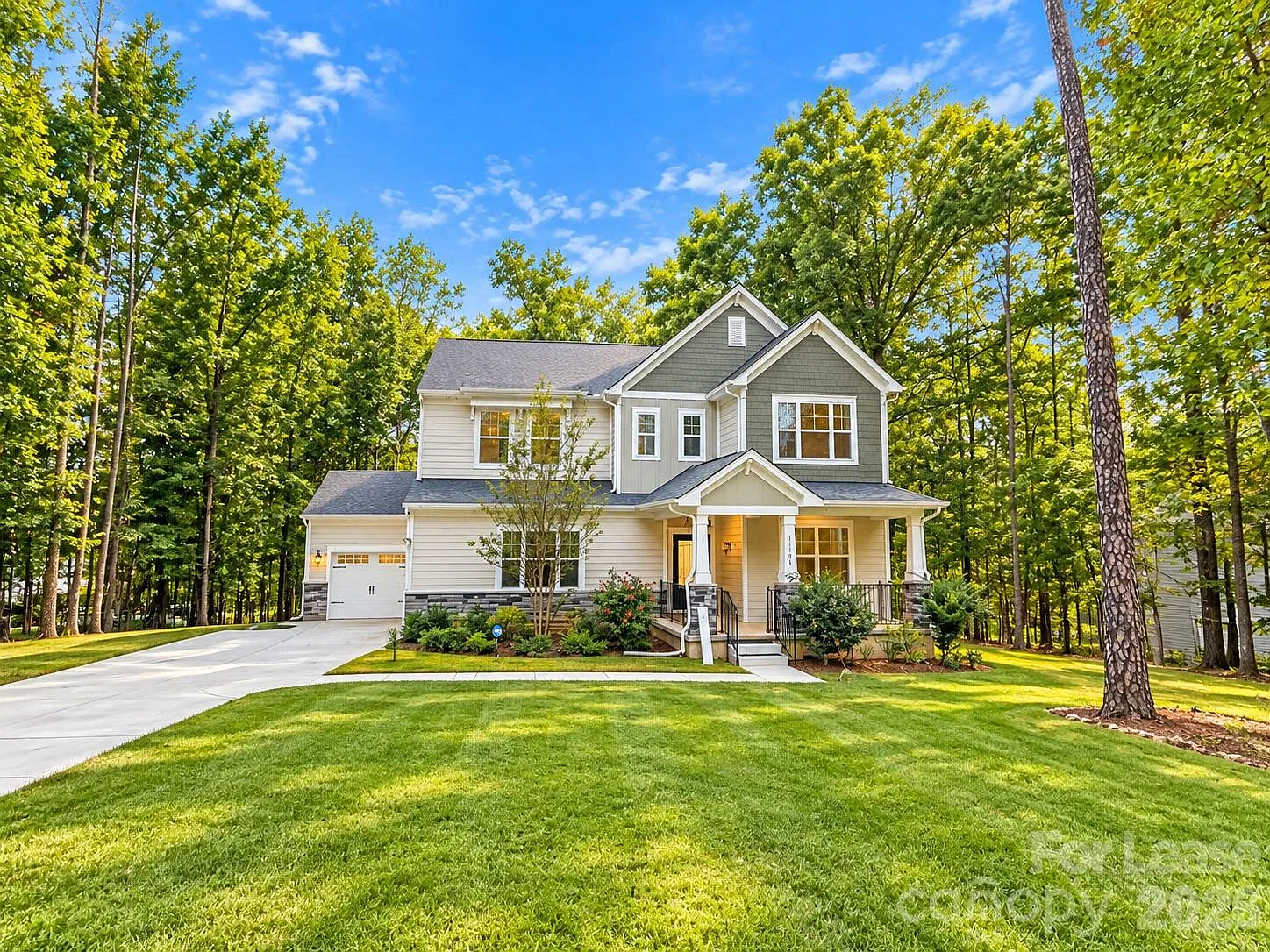 4 bed, 3.5 bath, 2964 sqft, $2,995 — Photo 1