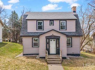 617 E East St, Iron Mountain, MI 49801