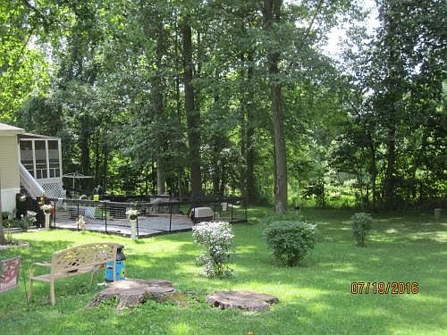 3rd image of 107 Shady Oaks Ln