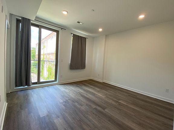 2nd image of 2020 N 22nd St #A205