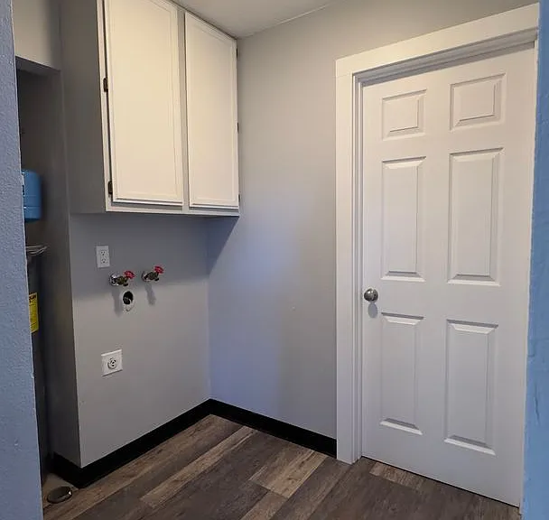1320 Belmont Ave — Photo 7