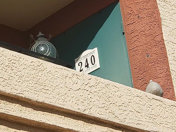 5th image of 1650 Smoketree Ave S #8-240