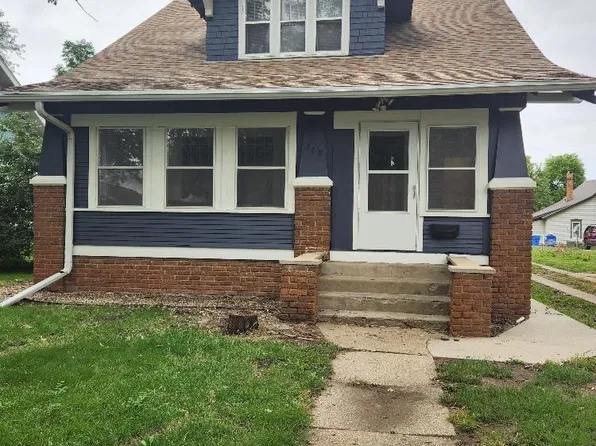 118 Prospect St, Vermillion, SD 57069