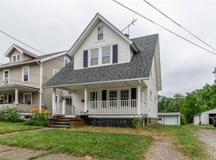 112 Bell Ave, Elyria, OH 44035