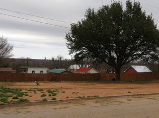 204 W Wilson Ave, Mason, TX 76856