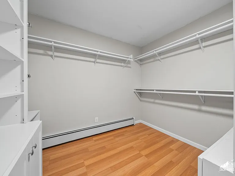3868 Shannon Cir — Photo 30