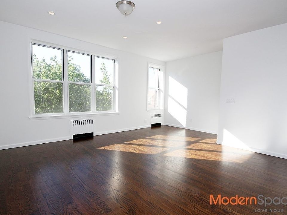 1st image of 2167 19th St #2