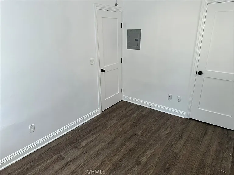 1819 Gramercy Ave #B — Photo 22