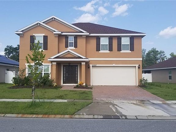 2nd image of 2207 Cypress Lake Pl