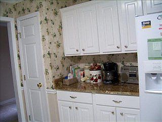 5th image of 4846 Orchard Hill Dr
