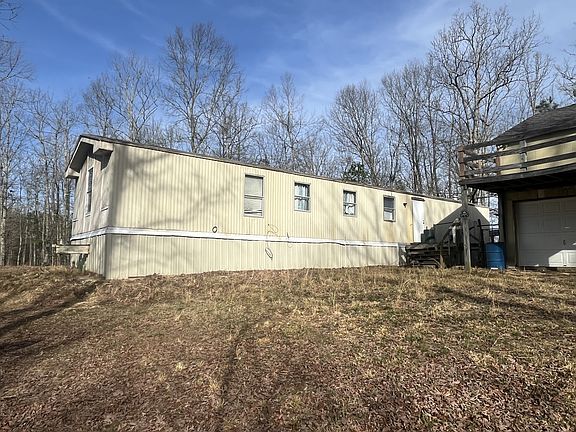 4th image of 271 Pine Ridge Rd