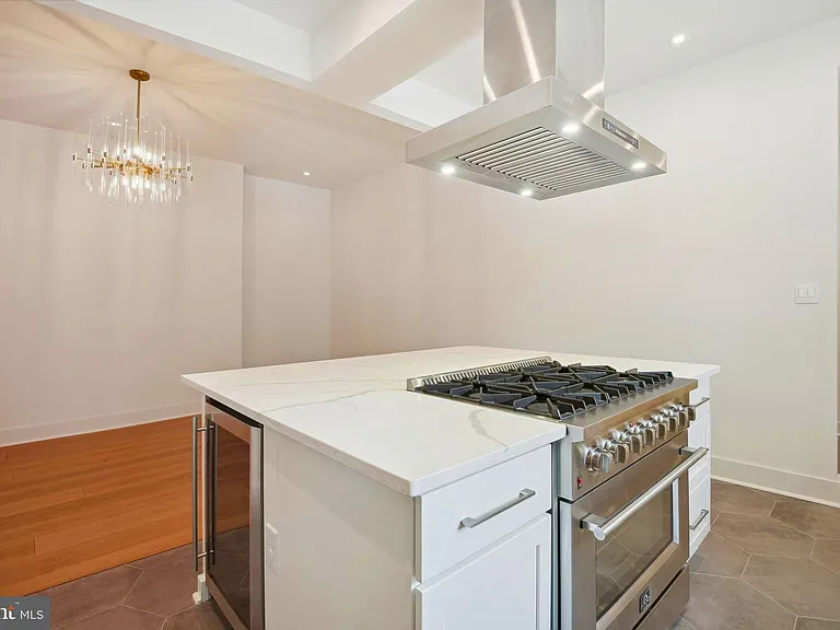 1329 Connecticut Ave NW #300 — Photo 14