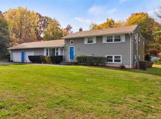 101 Earl Ave, Hamden, CT 06514