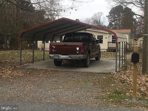 3rd image of 32 Piney Forest Dr