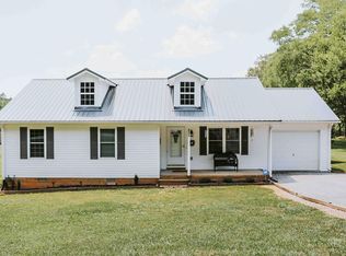 7173 Burgess Falls Rd, Sparta, TN 38583