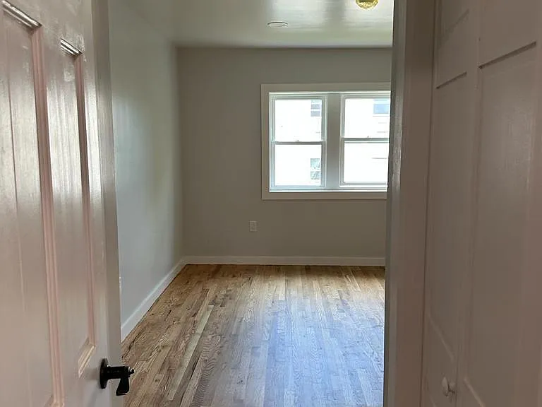 212 Beach 91st St #3 — Photo 12