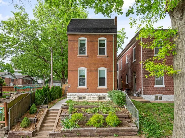 6717 Minnesota Ave, Saint Louis, MO 63111