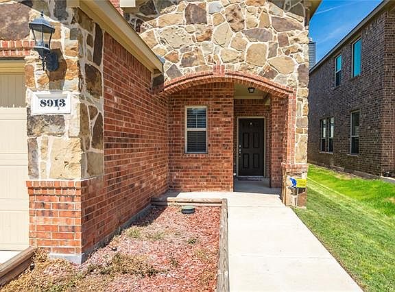 4th image of 8913 Deadwood Ln