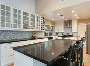 2606 Jacaranda Ave, Carlsbad, CA 92009
