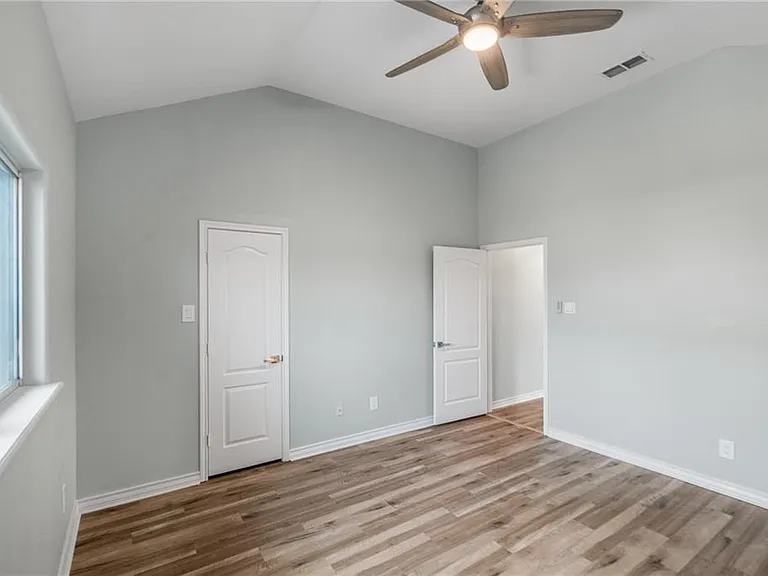 13826 Sea Horse Ave — Photo 27