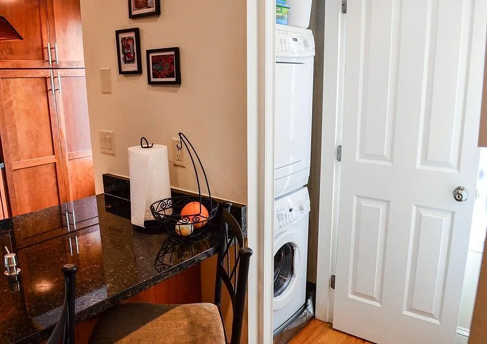 in-unit Laundry