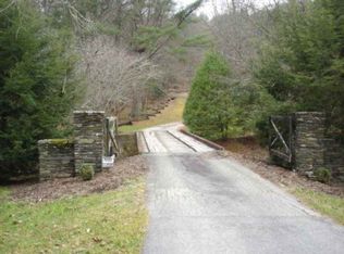 3153 Big Peak Creek Rd, Laurel Springs, NC 28644