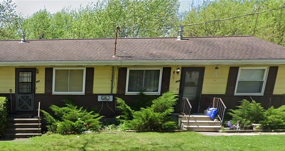 1st image of 1608 & 1610 Mohawk Dr