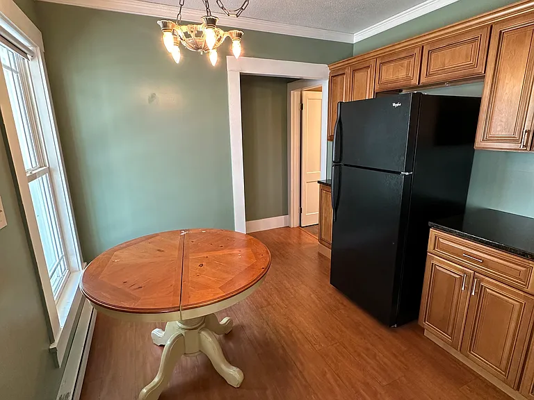 28 King St #1 — Photo 6