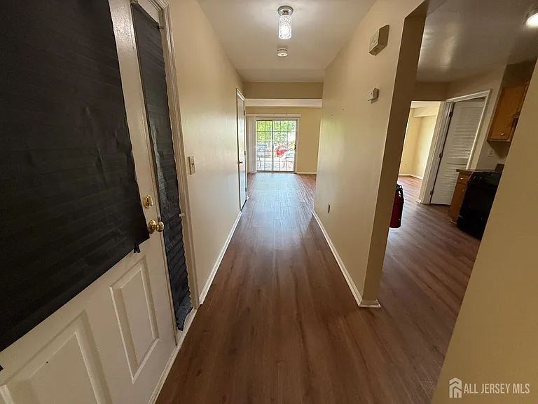 1102 Stony Brook Way — Photo 10