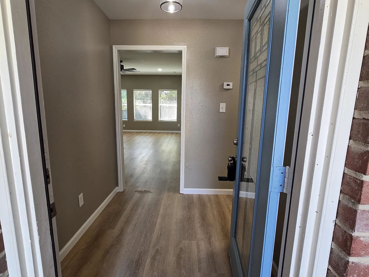 804 Hummingbird Lane - 1 — Photo 3