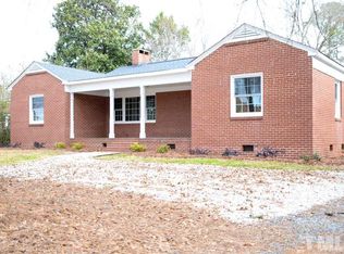 312 S Main St, Broadway, NC 27505