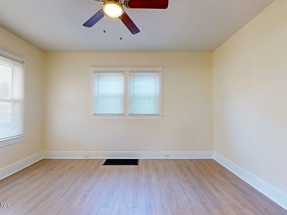 3rd image of 1510 Clara Ave