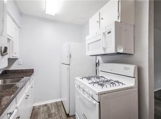 2401 Manor Rd #221, Austin, TX 78722