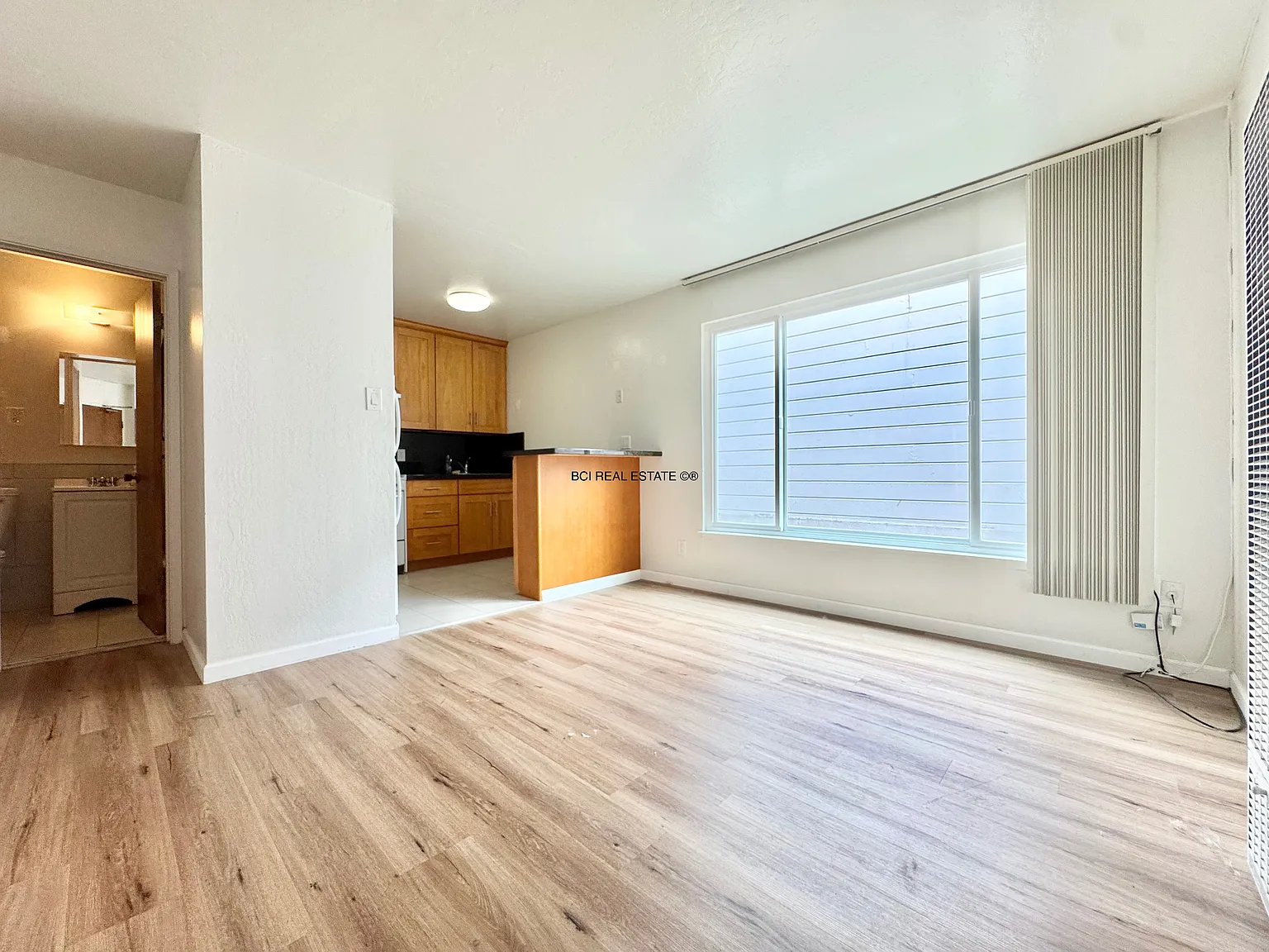1 bed, $3,420 — Photo 3