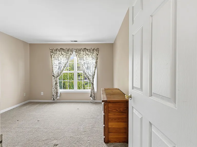 307 Winterthur Ln — Photo 47