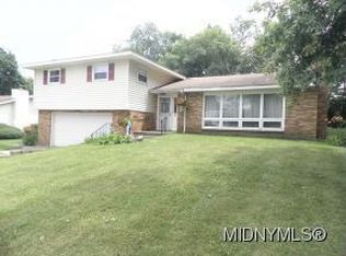 7 Olena Dr, Whitesboro, NY 13492