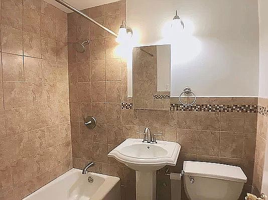 5th image of 6601 Broadway APT 5D