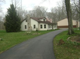 5745 Hartzell Rd, Greenville, OH 45331