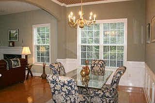 2nd image of 605 Mae Ln