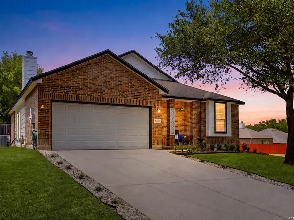 8787 LAUREL CANYON DR, Universal City, TX 78148