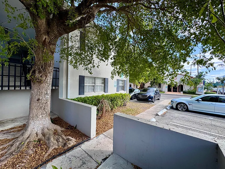 202 Lucerne Ave #12 — Photo 39