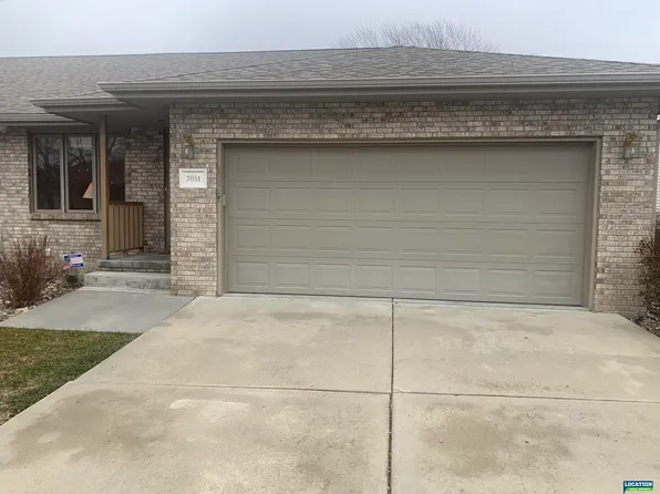 7051 Culwells Ct, Lincoln, NE 68516
