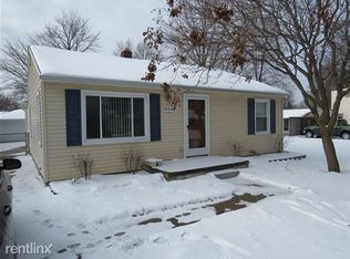1584 S Parent Ave, Westland, MI 48186