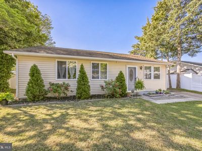 63 Fairmount Ave, Sicklerville, NJ, 08081